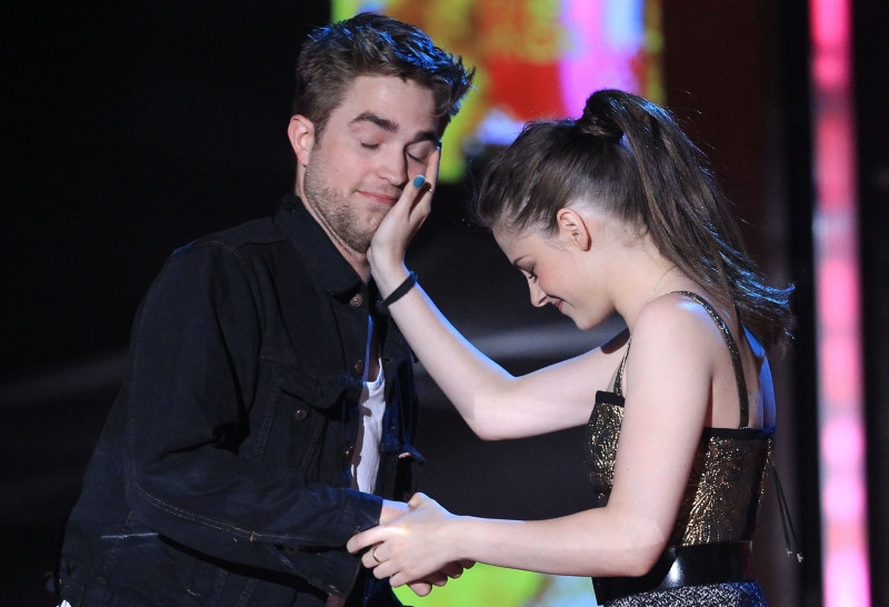 Kristen Stewart zdradziła Pattinsona z żonatym mężczyzną. Czy to koniec ich związku?