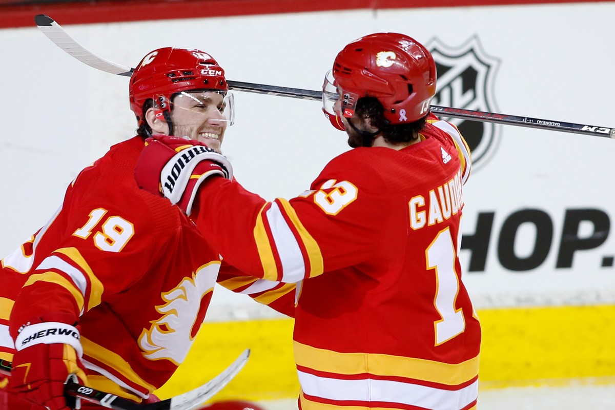Radość hokeistów Calgary Flames
