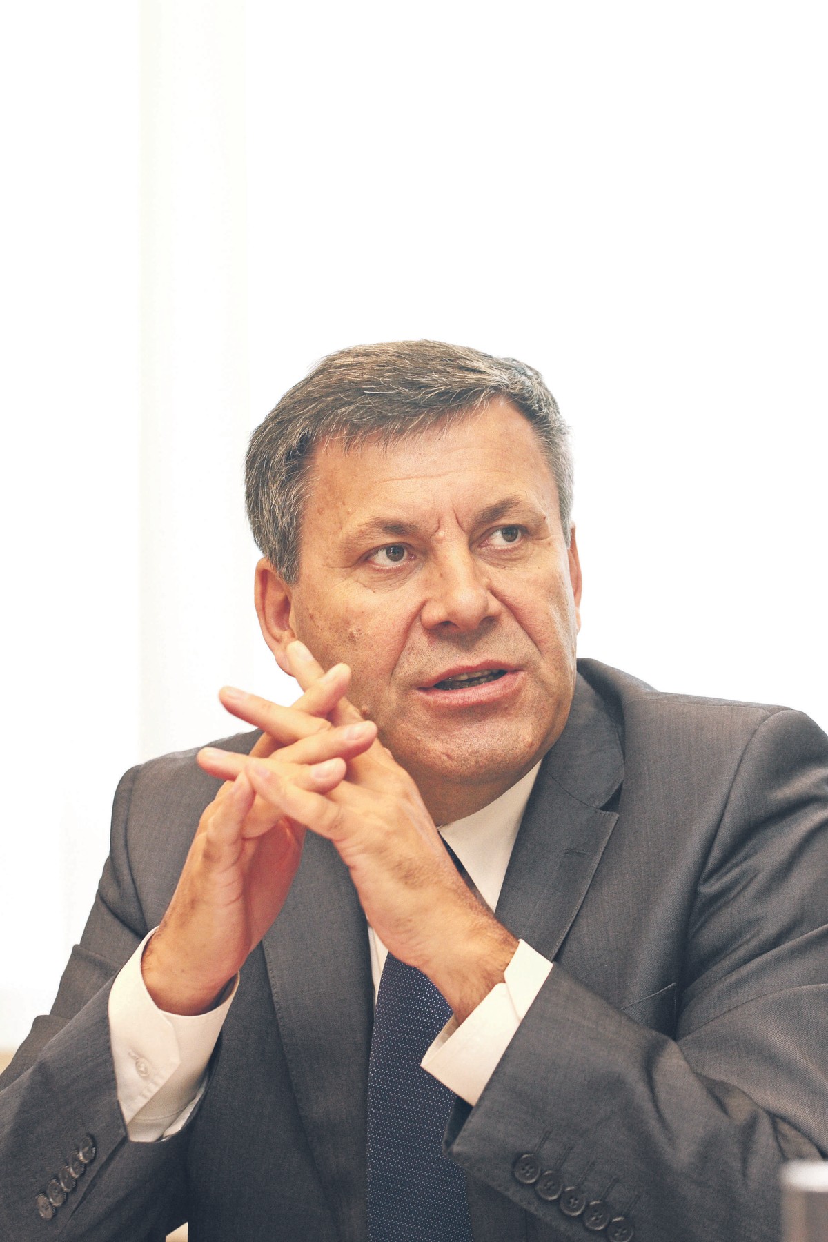 Wicepremier Janusz Piechociński pytany o postępowanie konkursowe odpowiedział, że na razie nic nie jest przesądzone.