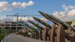 iran apeluje o spokój i otwiera schrony. trwa wymiana ognia z izraelem