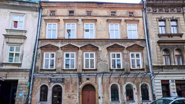 Miasto Kraków systematycznie remontuje budynki należące do miejskiego zasobu. W ostatnich latach w budżecie zarezerwowano na ten cel 5 mln zł.