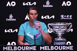 Djokovic i Federer pogratulowali Nadalowi triumfu w Australian Open