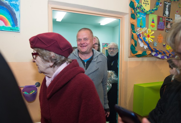 Kazik Staszewski w pabianickiej szkole