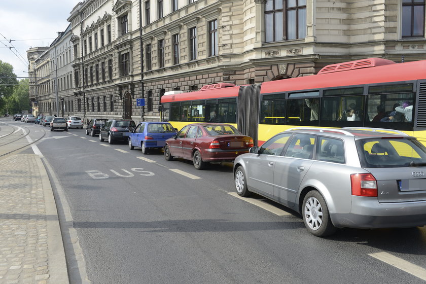 Wrocławskie Podwale w kierunku pl. Orląt Lwowskich