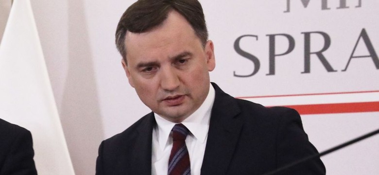 PO składa zawiadomienie na Ziobrę. Zarzuca mu bezczynność ws. raportu KEP dot. pedofilii