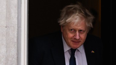 Boris Johnson pod ostrzałem. "Samotny głos poparcia" od deputowanego polskiego pochodzenia 