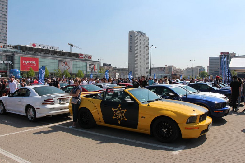 10. Zlot Fordów Mustangów w Warszawie
