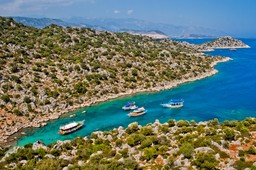 Grecja przegrywa turystyczną rywalizację. Czy Turcja wysunie się na prowadzenie?