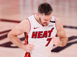 25 punktów Gorana Dragica. Miami Heat w połowie drogi do finału ligi NBA