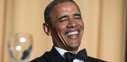 Pijany Obama kochał się z 12 kobietami. Szokujące ustalenia z USA