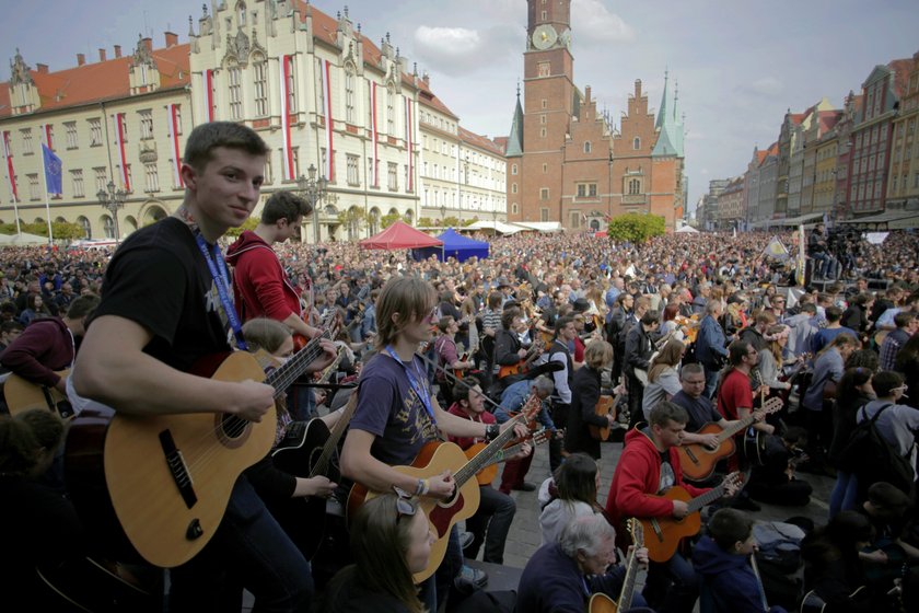 Gitarowy Rekord Guinnessa 2016 we Wrocławiu