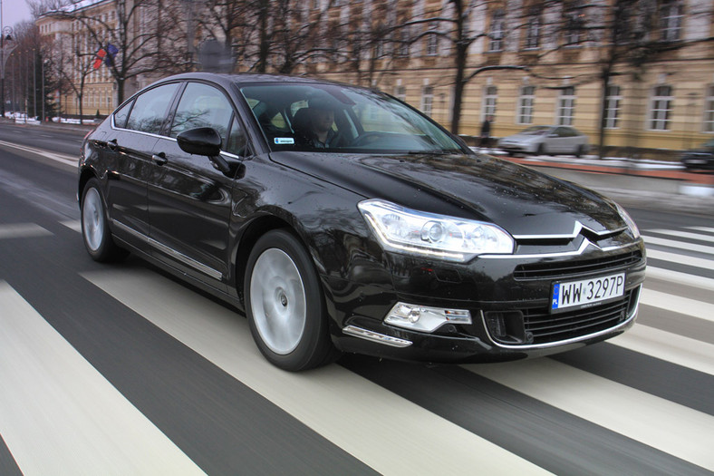 Citroen C5 to wielka przyjemność z jazdy