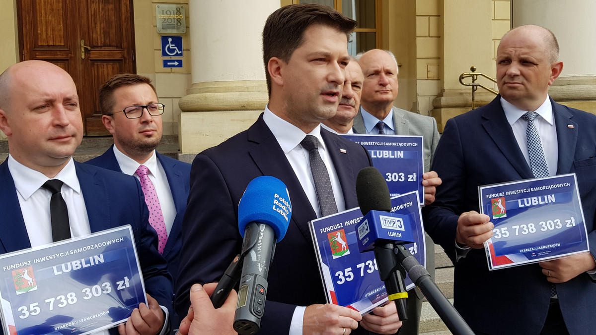 Ponad 35 mln zł trafi do Lublina w ramach Funduszu Inwestycji Samorządowych. Dodatkowe środki otrzymają również pozostałe miasta, gminy oraz powiaty. W sumie do wydania będzie 6 mld zł.