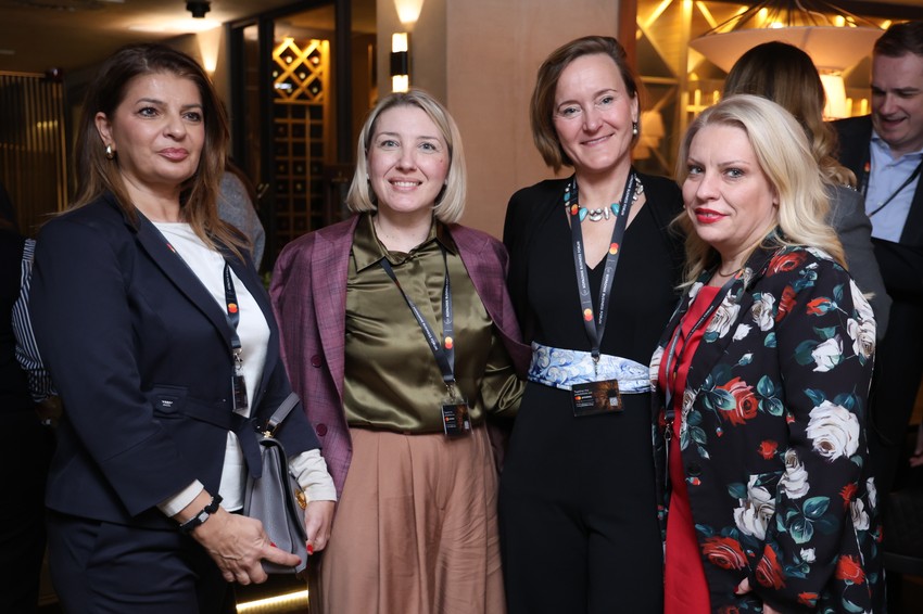 Snežana Stojsavljević komercijalna direktorka Ringier Serbia, Vedrana Vukša CFO A1, Branka Pudrlja Durbaba glavna direktorka za biznis korisnike A1, Judit Albers generalnka direktorka A1 Srbija