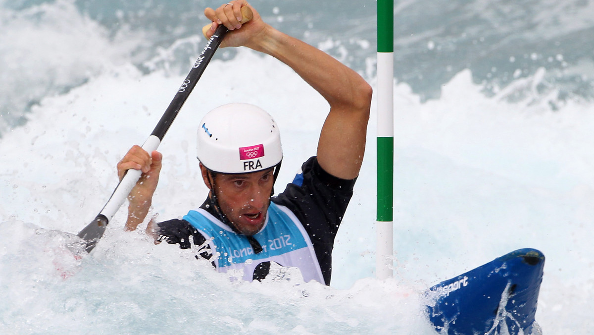 Francuz Tony Estanguet został mistrzem olimpijskim w konkurencji C1 w kajakarstwie górskim. W finale wygrał z czasem 97,06.