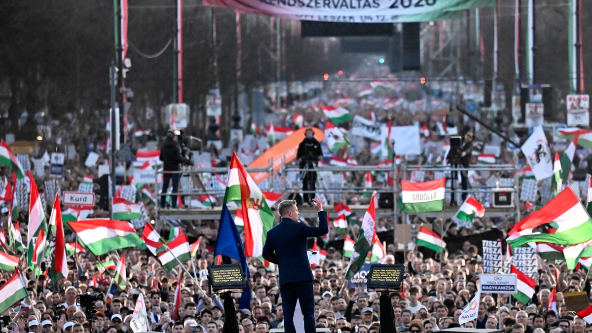 Peter Mađar na predizbornom mitingu 15. marta 2026.