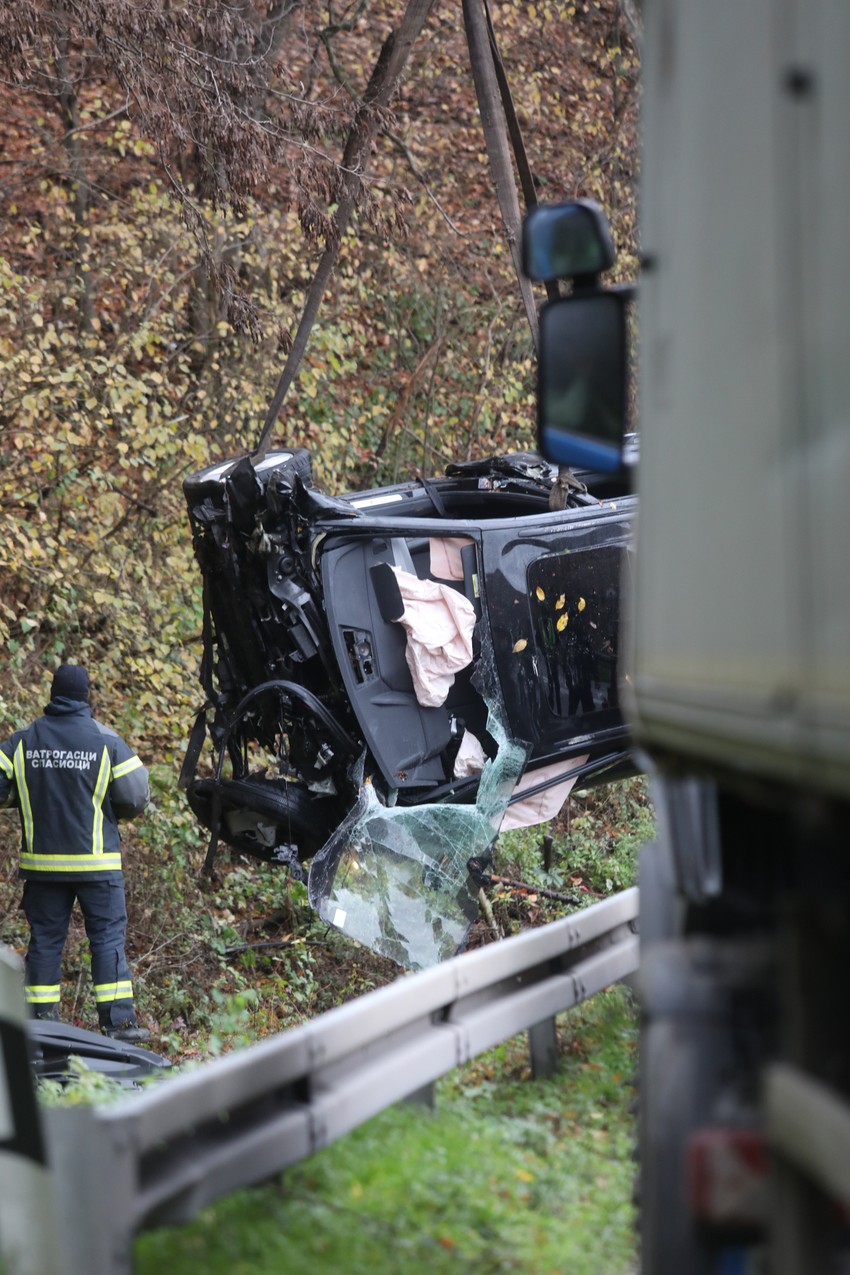 Izvlačenje auta u kojem je bila nestala Ana Radović