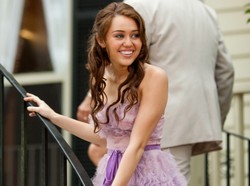 Miley Cyrus obiecuje Bogu