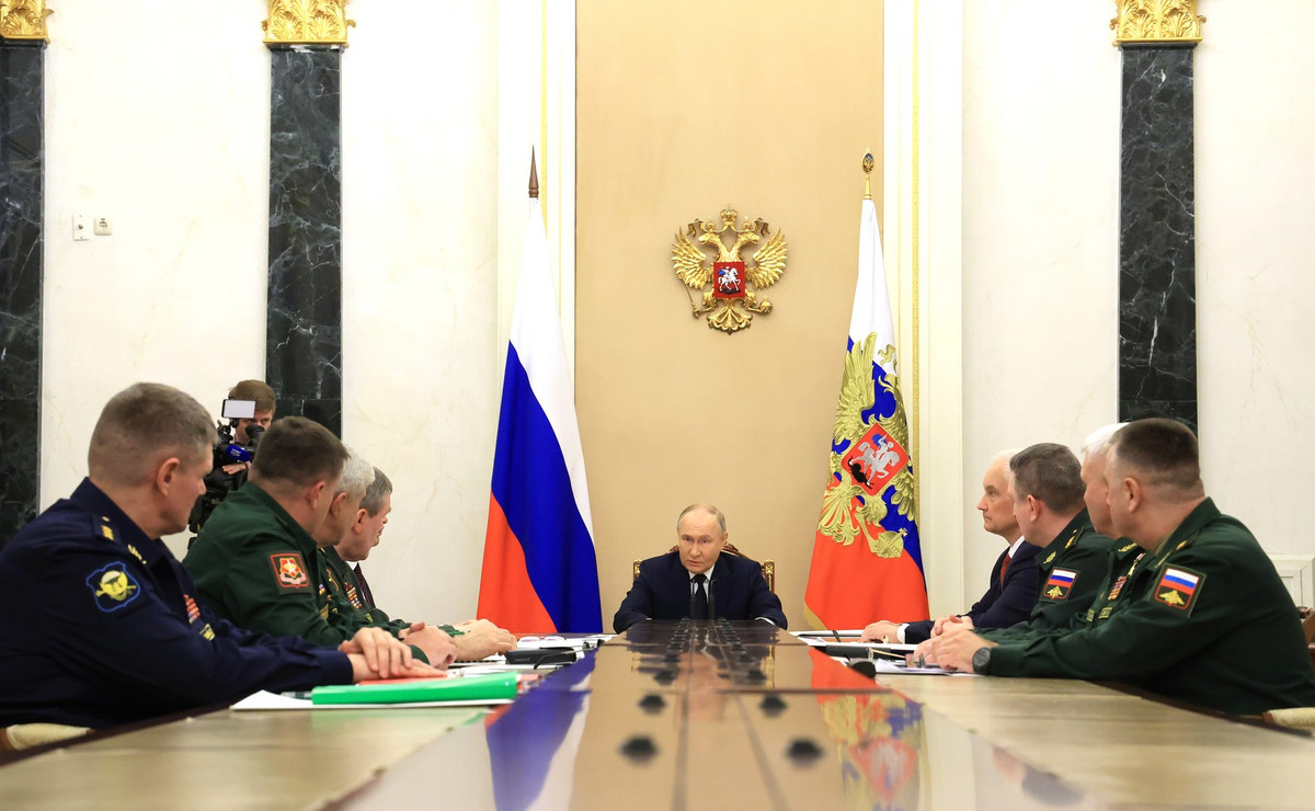 Putin podwyższa wydatki na armię. 