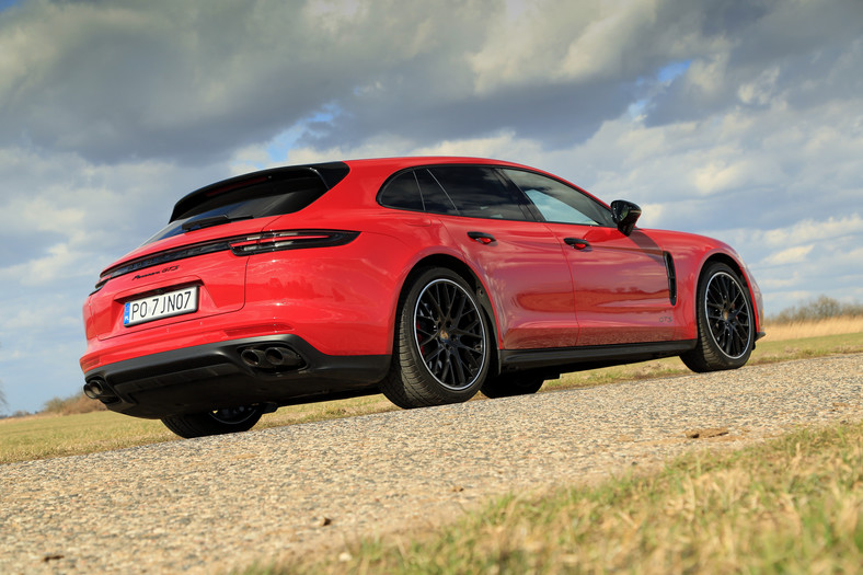 Porsche Panamera Sport Turismo GTS