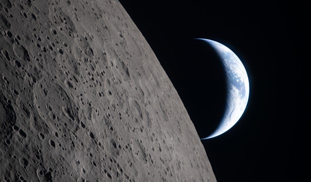 Pogled na Zemlju iz ugla Meseca sa misije Artemis 6. aprila