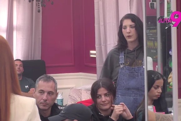 VUČE TRAUME IZ DETINJSTVA Nerio priznao zašto se loše ponaša prema Hani: "Nema dobar odnos ni sa majkom"