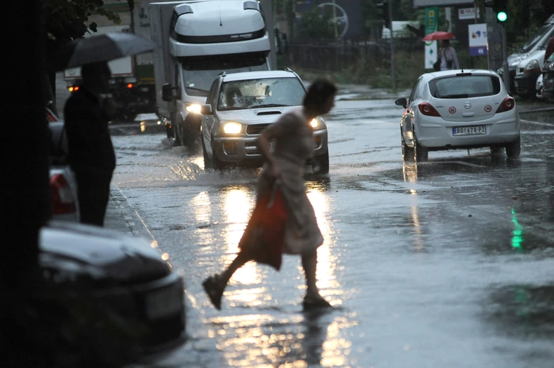 Očekuju se i urbane poplave zbog nemogućnosti oticanja velike količine padavina