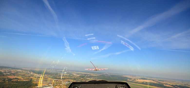 Tragedia na lotnisku, pilot wleciał w budynek. Wcześniej pokłócił się z żoną [WIDEO]