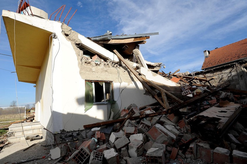 Osumnjičeni su zloupotrebili novac namenjen obnovi grada posle razornog zemljotresa