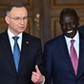 Prezydent Andrzej Duda z prezydentem Kenii Williamem Ruto podczas spotkania z przedstawicielami mediów w Pałacu Prezydenckim w Nairobi.