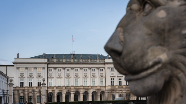 W czwartek o godzinie 12.00 prezydent Andrzej Duda podsumuje przebieg konsultacji - poinformowała szefowa Kancelarii Prezydenta Grażyna Ignaczak-Bandych.