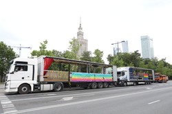 Parada Równości w Warszawie. Zamknięte ulice i zmiany w komunikacji