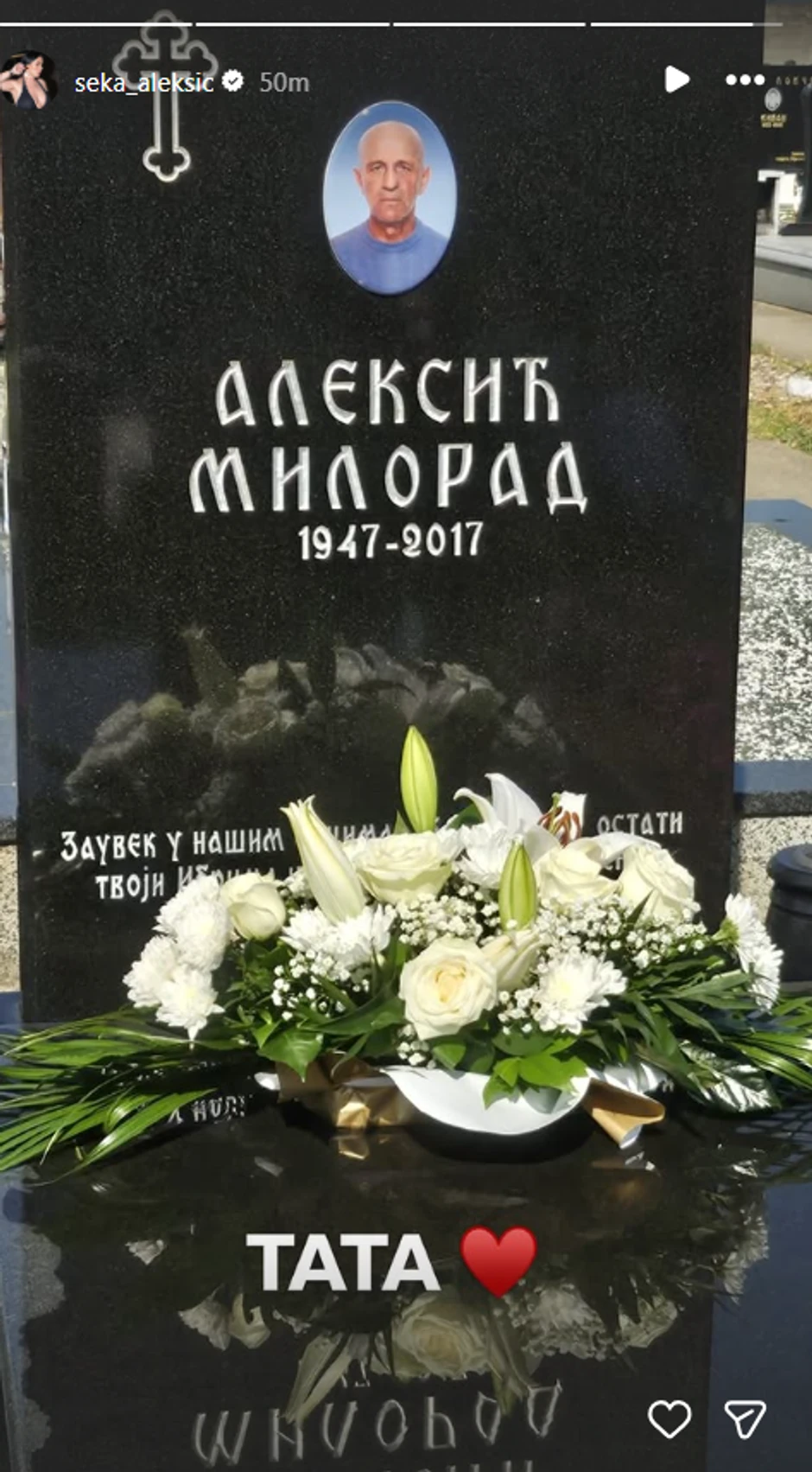 Seka Aleksić posetila očev grob