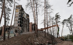 Rosja wznawia zmasowane ostrzały Ukrainy. Ekspert: Odwet