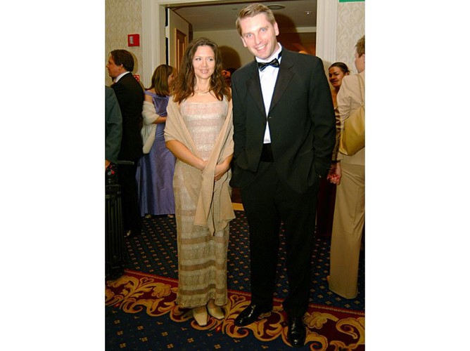 Skromna żona swojego męża: w 2004 roku na Balu Dziennikarzy