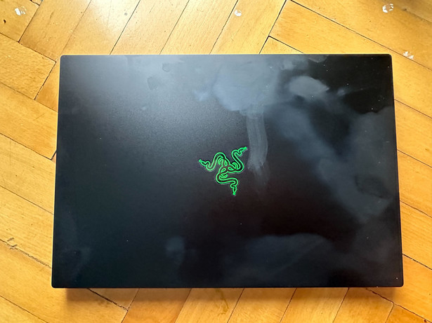 Razer Blade 16