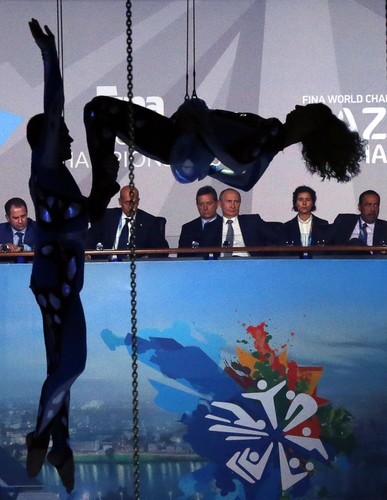 Pływackie mistrzostwa świata rozpoczęły się pod okiem Władimira Putina