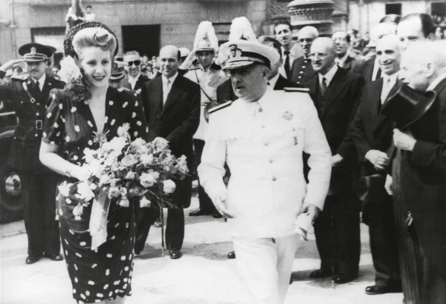Evita Peron w 1947 r. podczas wizyty w Barcelonie