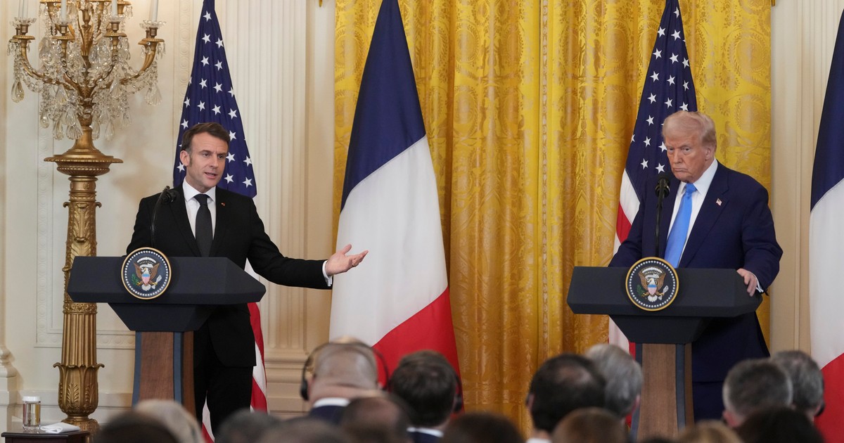 Emmanuel Macron nukleáris pajzzsal erősítené Európa védelmét