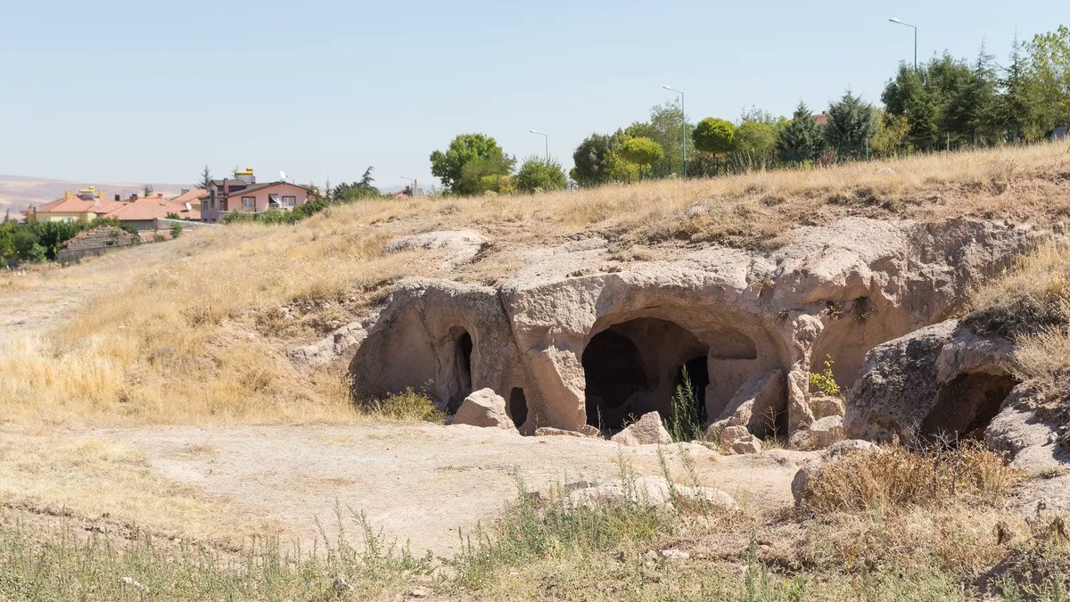 Muž objavil starobylé mesto Derinkuyu.