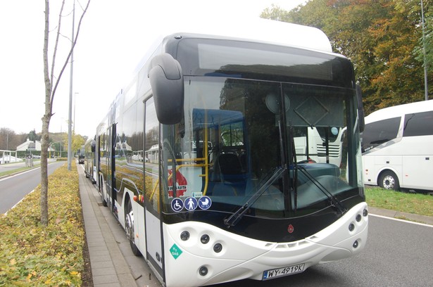 Ursus wygrywa w gigantycznym przetargu na autobusy elektryczne. Akcje szybują w górę