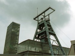 KGHM planuje spore oszczędności i podtrzymuje prognozę zysku