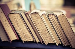 Koronawirus - słowem roku 2020. Wybrano też słowo dekady