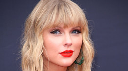 Földre szállt angyal: gyilkos kórral küzdő rajongójának nyújtott segítő kezet Taylor Swift