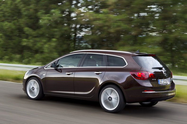 Opel Astra J Sports Tourer (2010-2015)