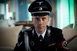 Nergal podarł już Biblię, Koranu nie zamierza