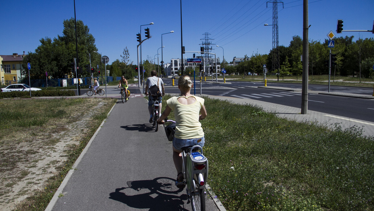 Po tygodniu od uruchomienia BiKeRów okazało się, że mieszkańcy bardzo chętnie korzystają z rowerów miejskich. Nie tylko przemawiają za tym statystyki, ale widać to gołym okiem. Stacje niemalże przez cały dzień stoją puste, a rowery są ciągle w ruchu.