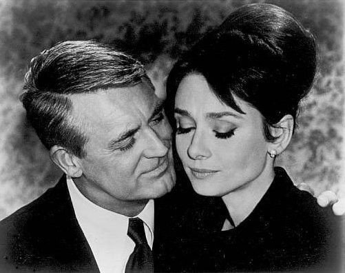 Audrey Hepburn i Cary Grant (domena publiczna)