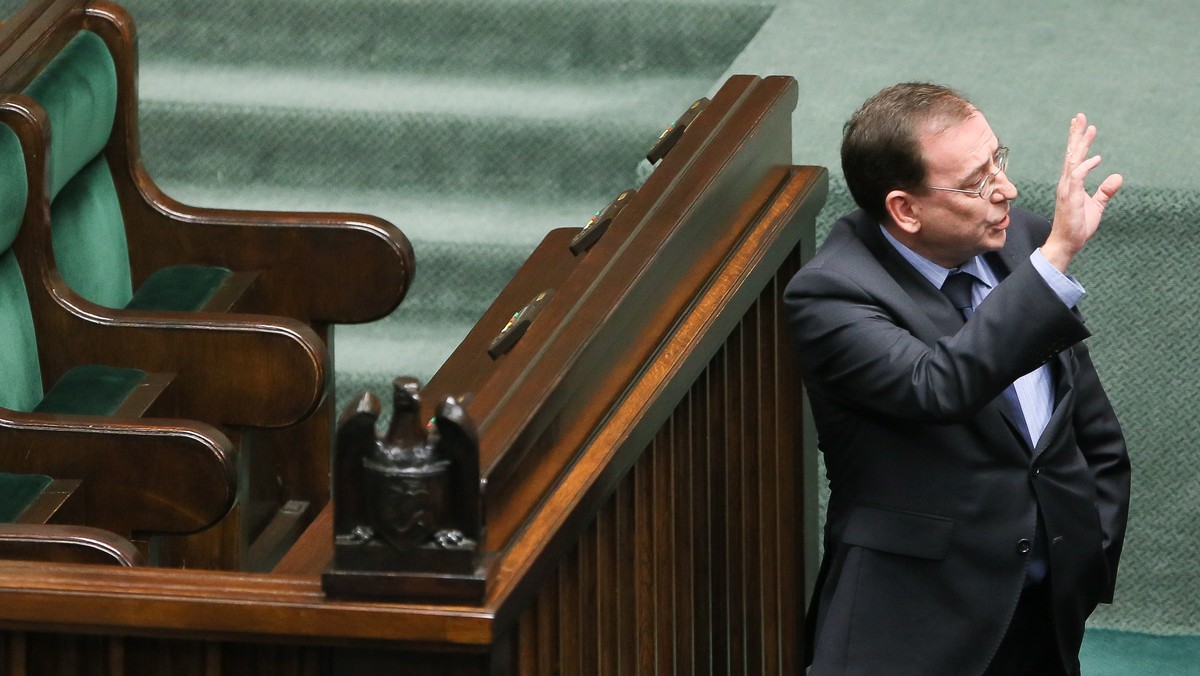 Wyniki audytu spółek Skarbu Państwa będą najwcześniej za kilka tygodni - powiedział dziś minister koordynator służb specjalnych Mariusz Kamiński. Dodał, że główna część materiałów ze spółek spłynęła; do końca tygodnia ma dotrzeć komplet materiałów do analizy.