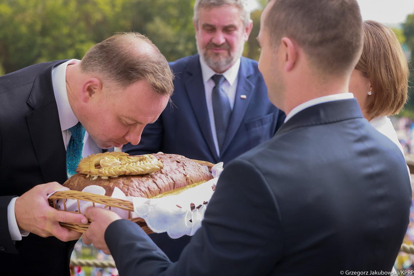 Minister Ardanowski na Jasnej Górze tłumaczy, skąd w Polsce deszcze